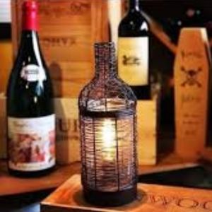 Vino Scentsy Warmer NIB